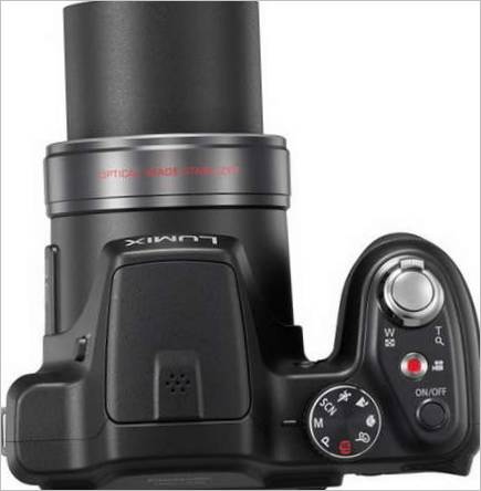 LUMIX DMC-LZ30, una cámara digital compacta